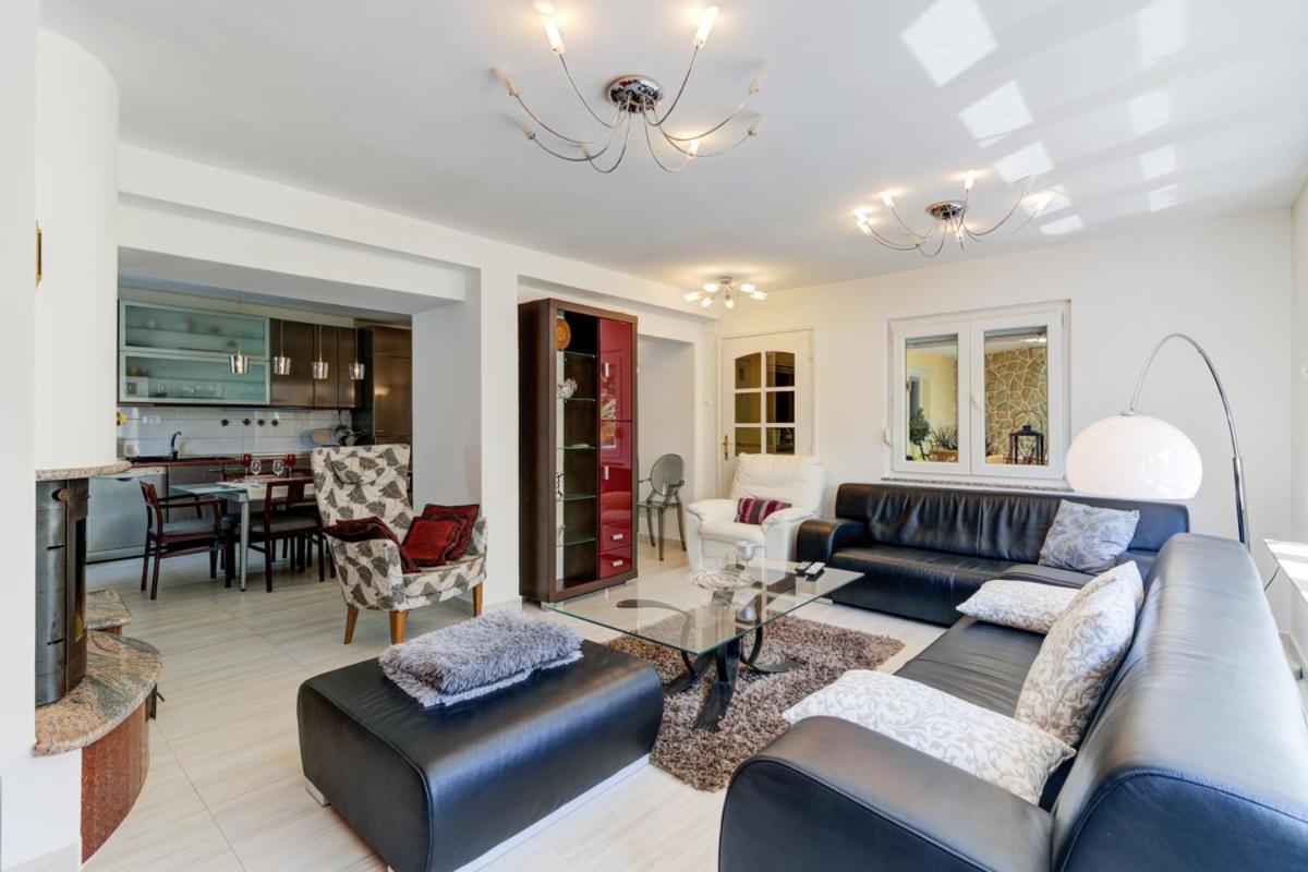 Villa Dalmare Novi Vinodolski Ngoại thất bức ảnh